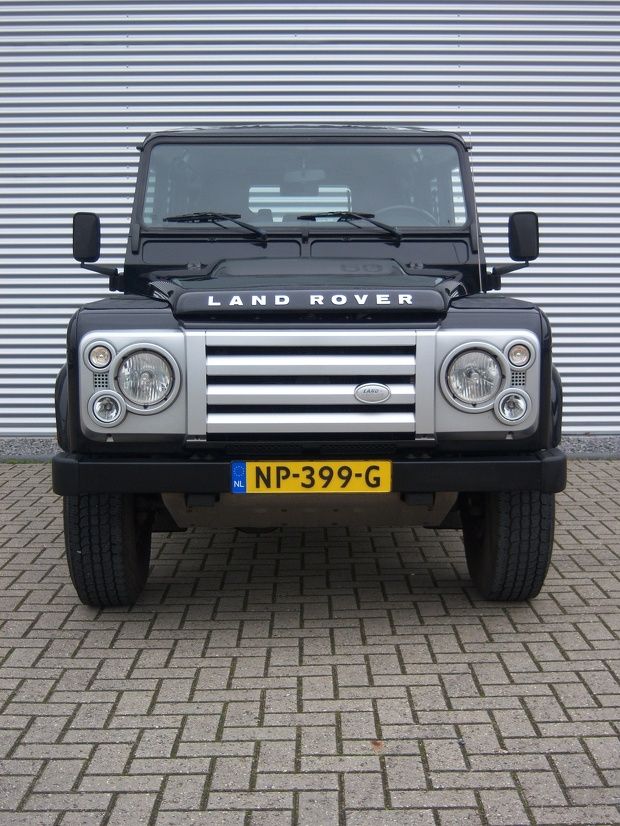 Land Rover Defender 110 SVX 60th Anniversary Station Wagon 7- seater