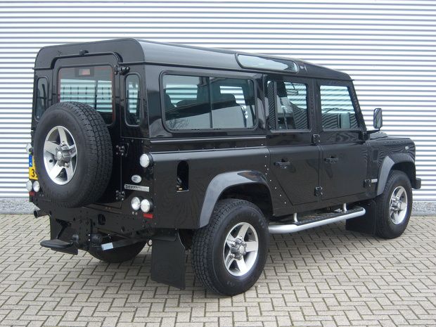 Land Rover Defender 110 SVX 60th Anniversary Station Wagon 7- seater