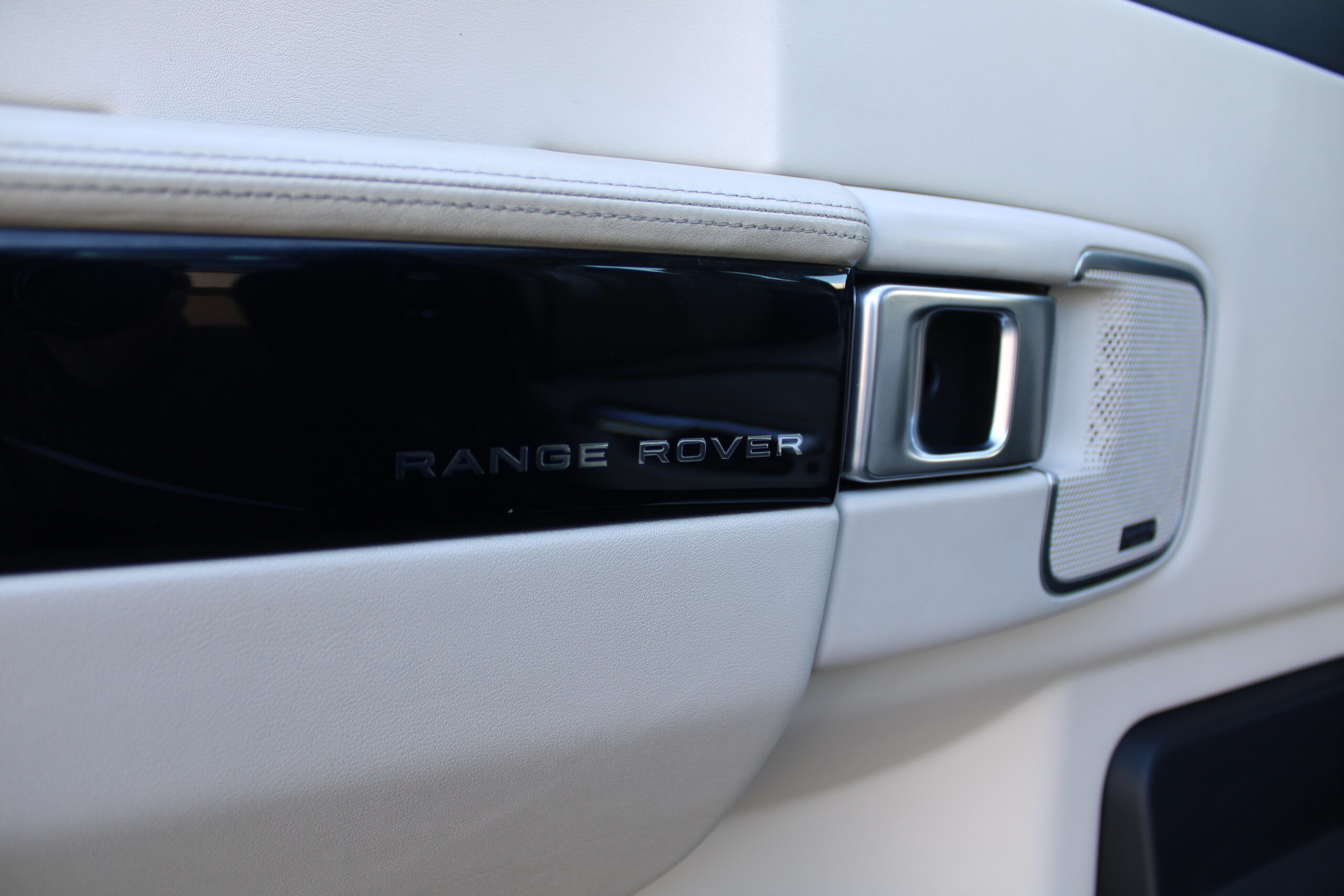 Range Rover 4.4 TDV8 Vogue MY12