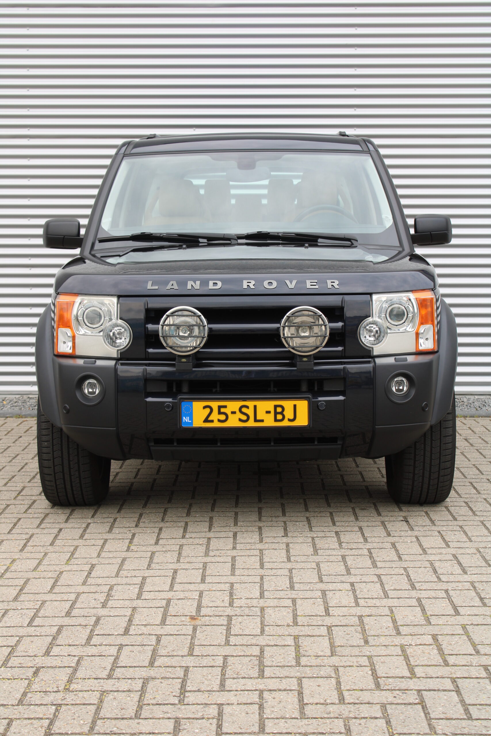 Land Rover Discovery 3- 4.4 V8 HSE Automaat 7 seater Youngtimer