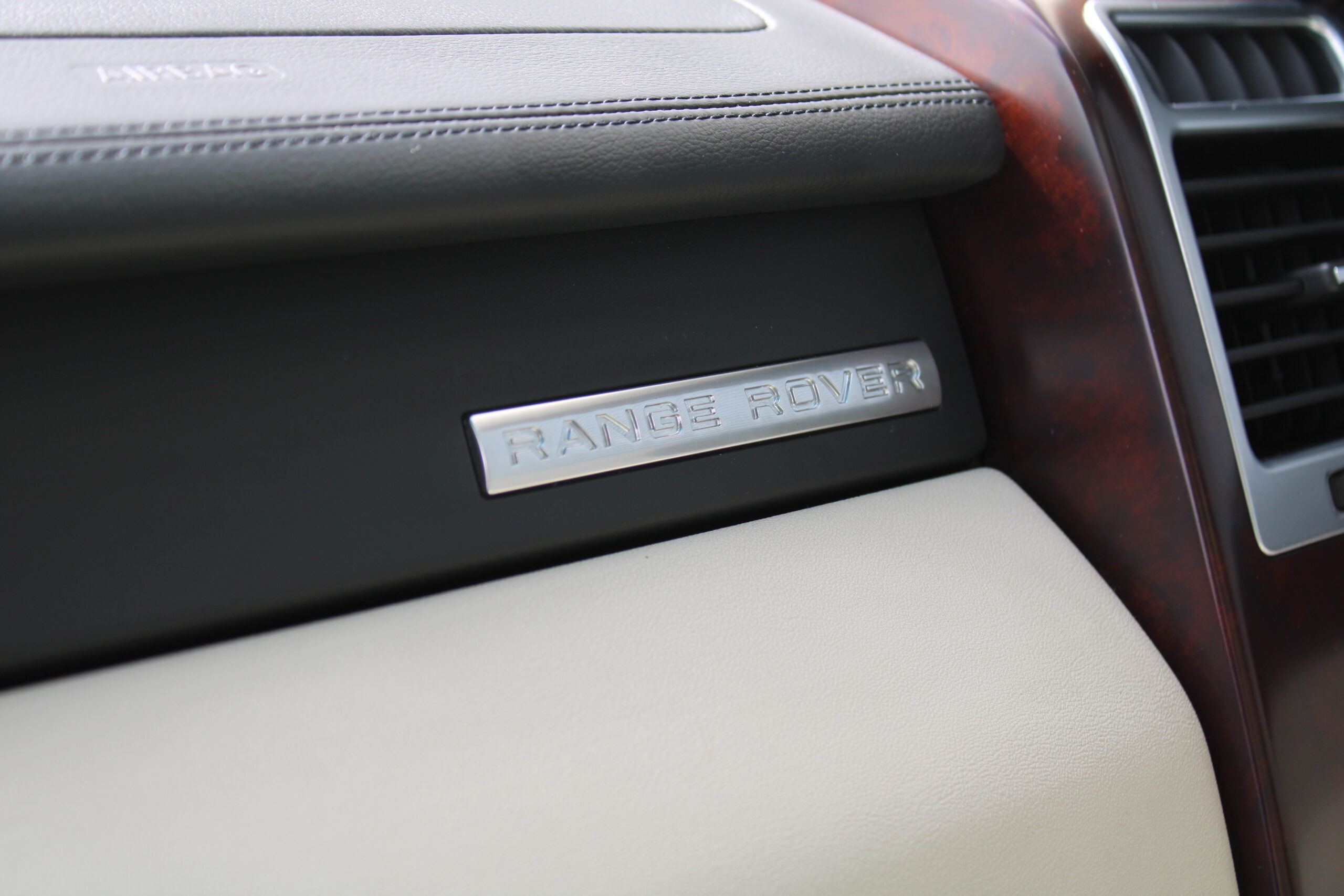 Range Rover 3.6 TDV8 Vogue/ Youngtimer/ 2e eigenaar/ Orig. NL
